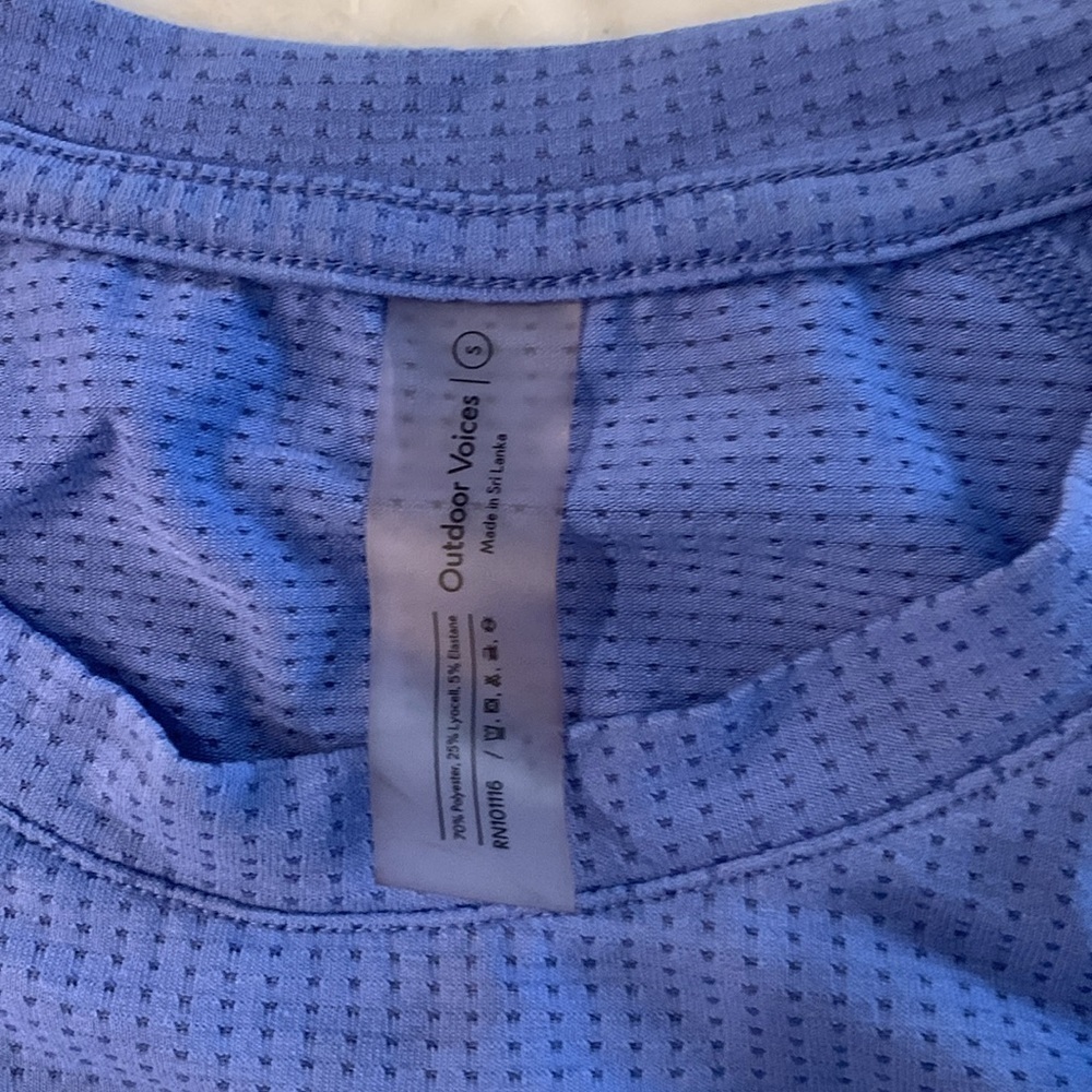 Outdoor voices think fast mesh running shirt, hunter green, size small - Picture 2 of 4